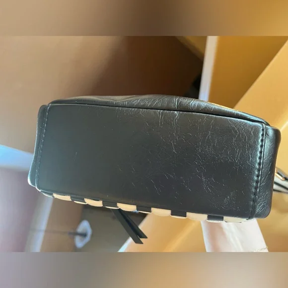 Universal Thread Black and White Checkered Crossbody Bag - Picture 8 of 11